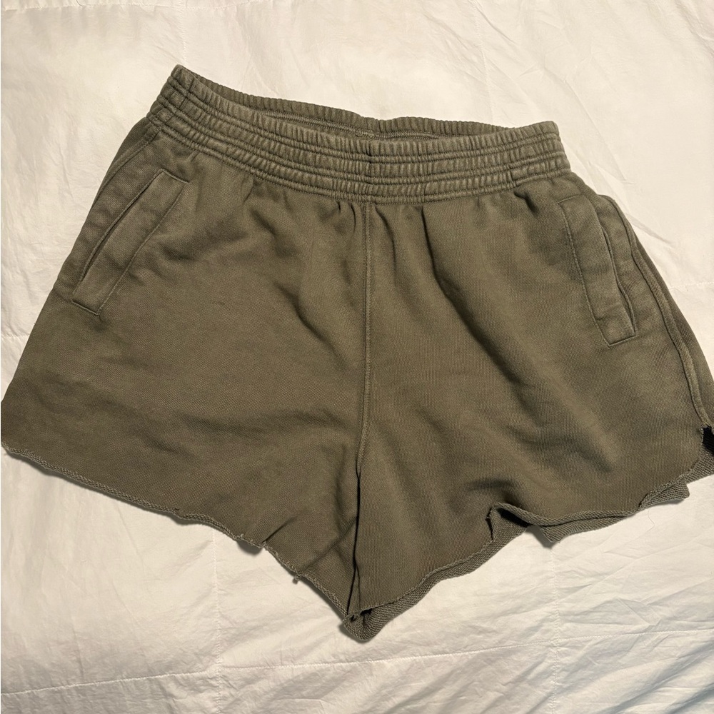 Aerie green shorts
